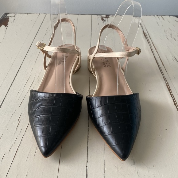 NEW Journee Collection Black and Cream Brynn Croc Embossed Slingback Shoes 8.5 - Picture 3 of 8